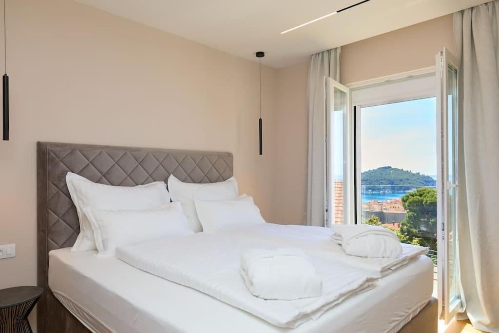 New & Stunning Views In Luxury 5* Divona Apartment دوبروفينك المظهر الخارجي الصورة